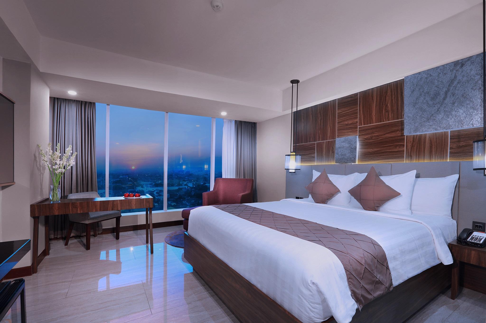 ASTON Madiun Hotel&Conference Center Exterior foto