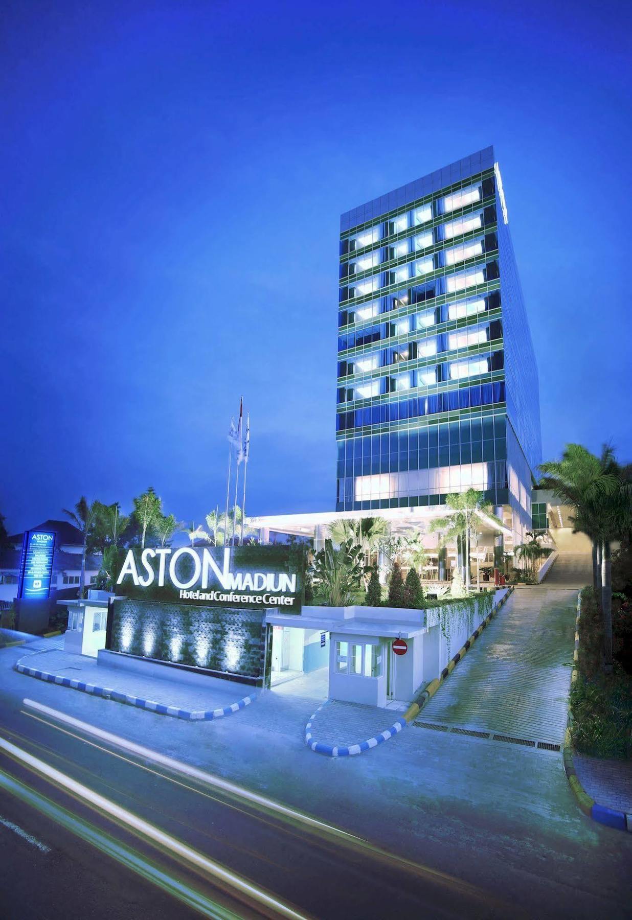 ASTON Madiun Hotel&Conference Center Exterior foto