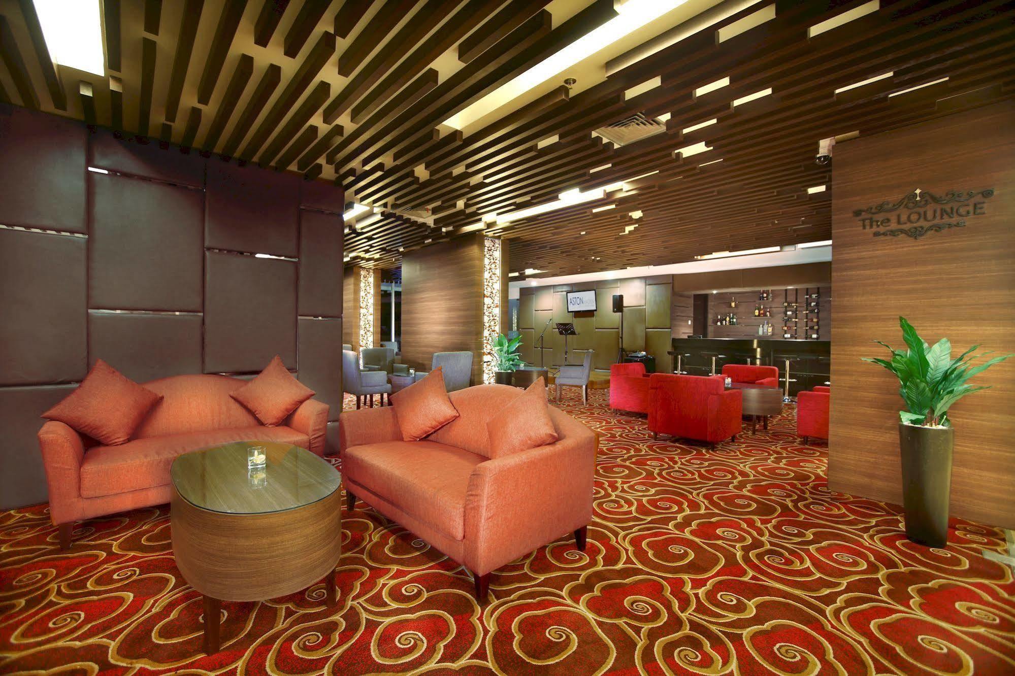 ASTON Madiun Hotel&Conference Center Exterior foto